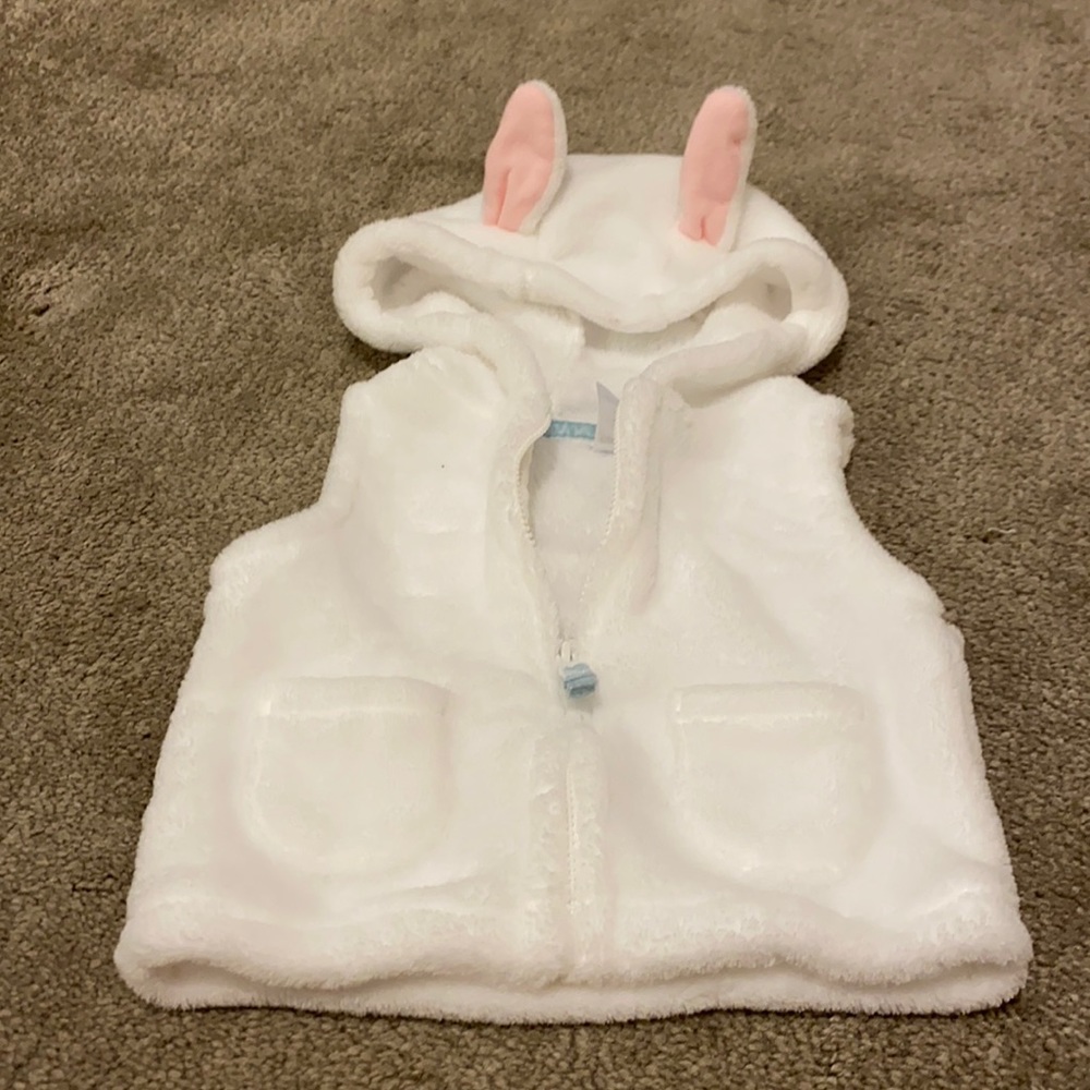 🎀Carter’s Baby Girl Bunny Vest